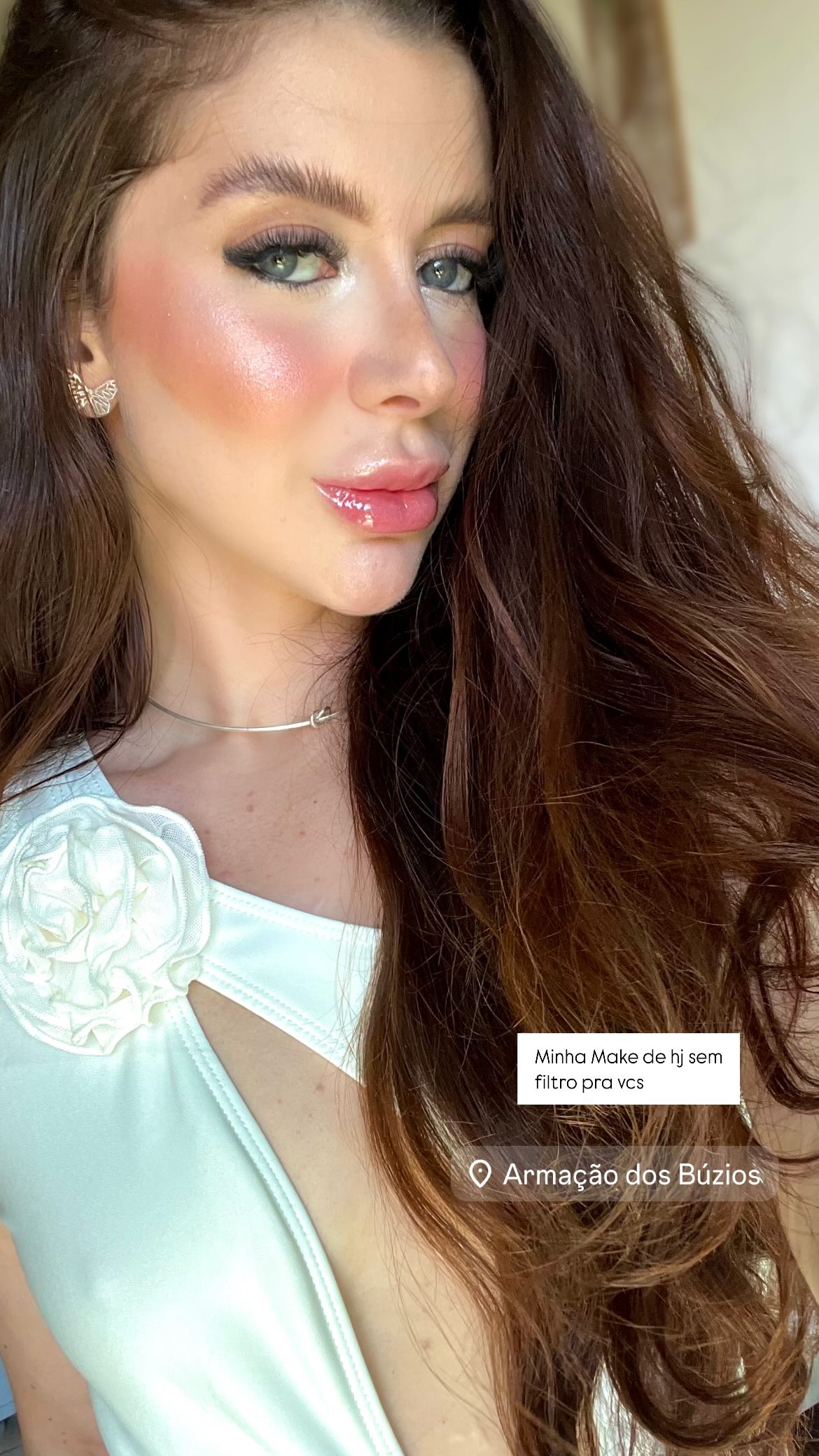 Ana Luiza Mateus foi encontrada morta após cair de prédio por Reprodução