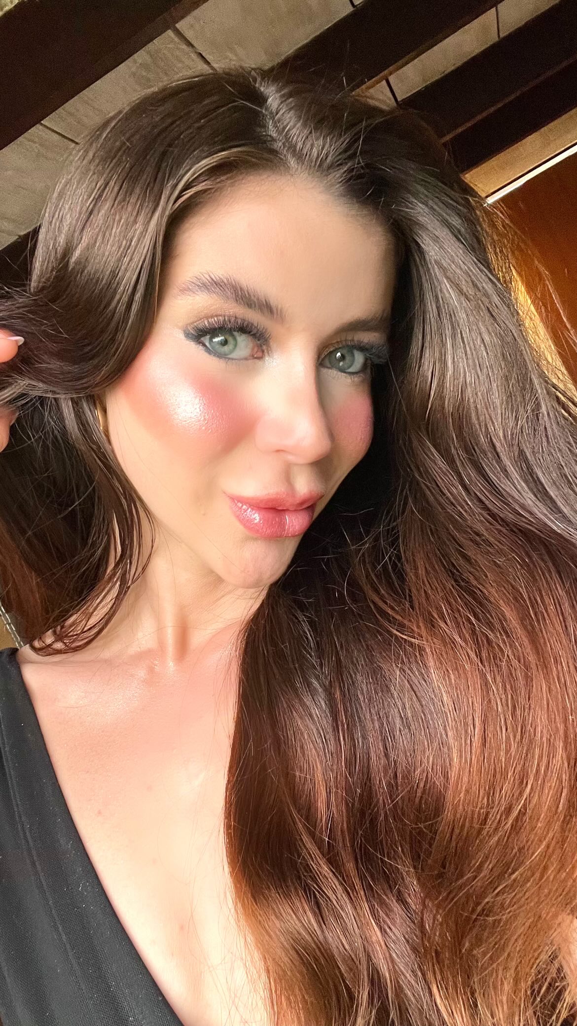 Ana Luiza Mateus foi encontrada morta após cair de prédio por Reprodução