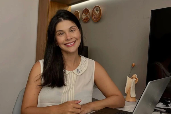 Atualmente, Luiza Rabello tem 29 anos e é dentista 