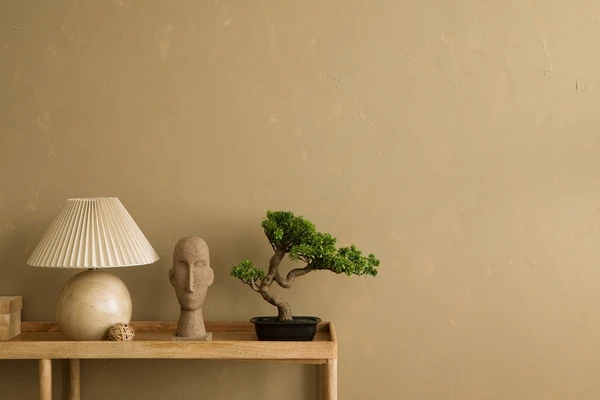 Capricórnio – Bonsai: Representa a paciência, a disciplina e o respeito ao tempo, valores fundamentais para a maturidade de Capricórnio. por Shutterstock