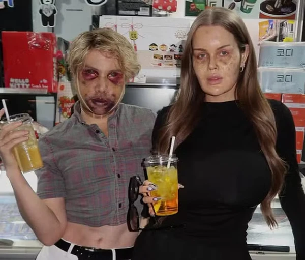 Ex-Big Brother Finlândia fez três cirurgias de uma vez e acaba cego por Reprodução/@hesselgrenjoni