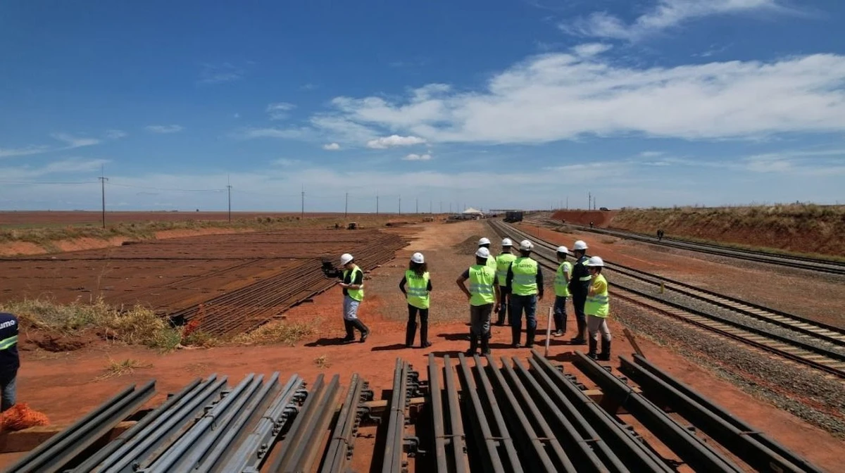 Ferrovia chegou a  73% de execução por Divulgação