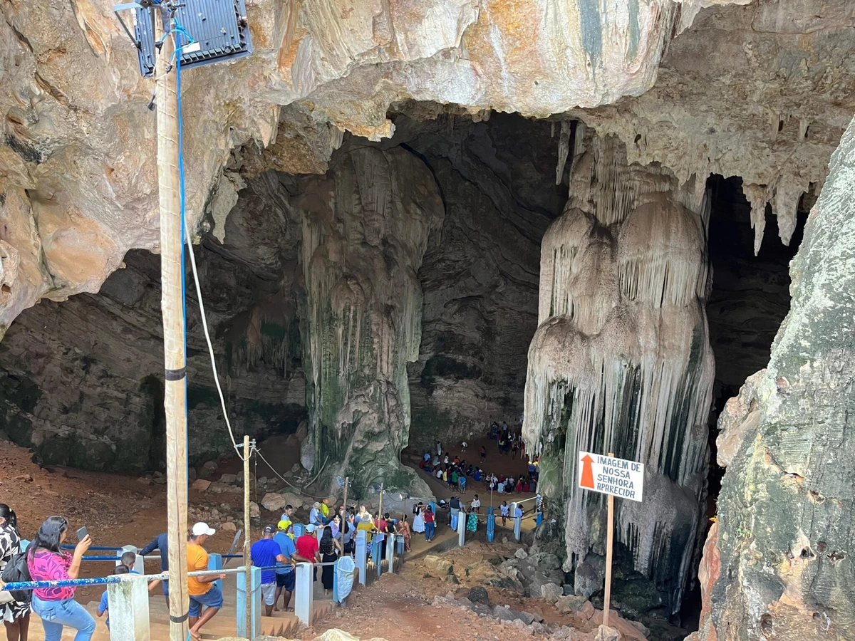 Gruta fica localizada em cidade de 34 mil habitantes