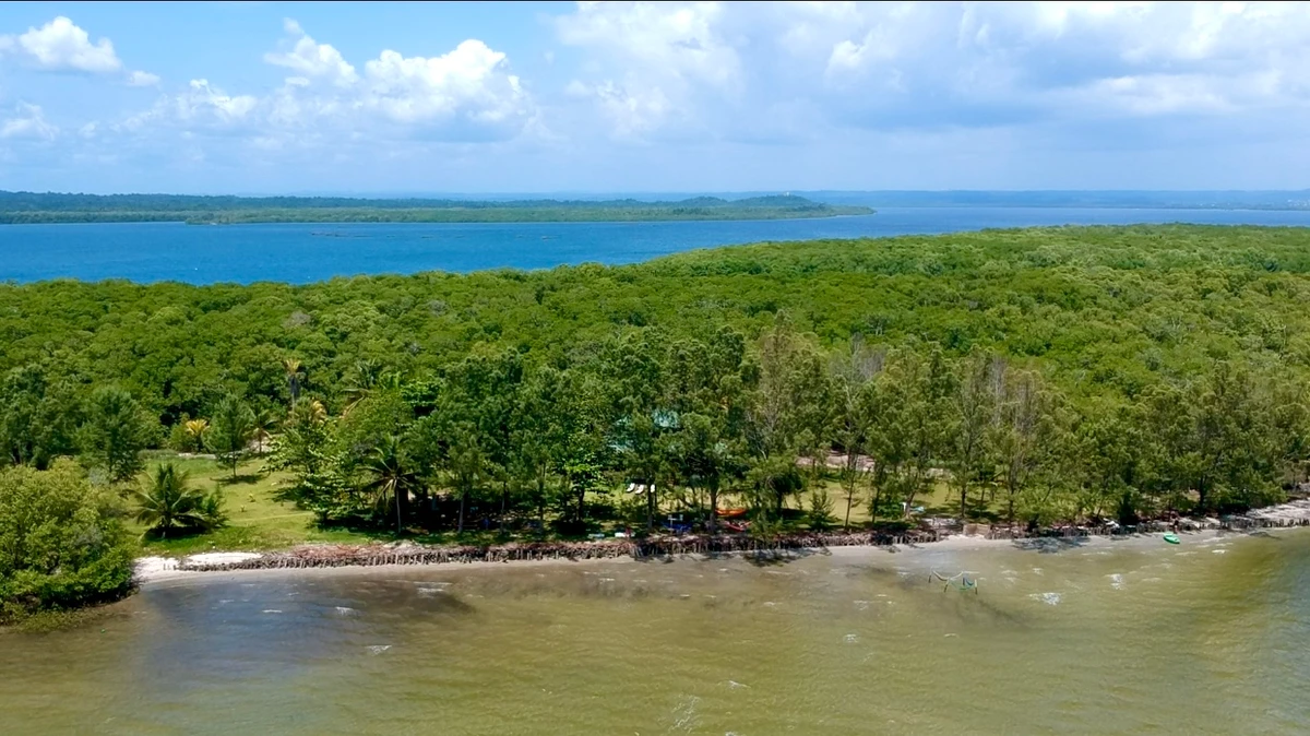 Ilha na Bahia está disponível para aluguel por Divulgação