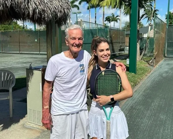 Empresário e família por Reprodução | Redes Sociais