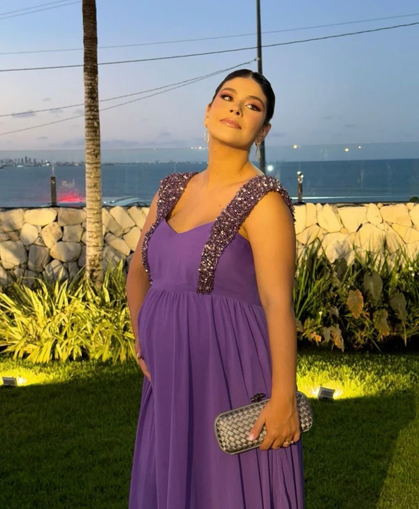 Luiza Rabello em sua segunda gravidez por Reprodução/Instagram