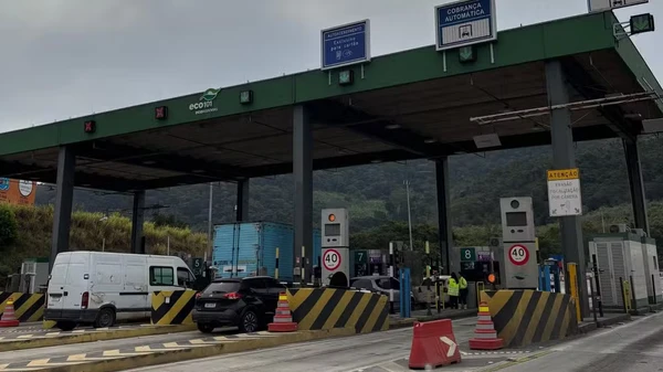 Praça do pedágio da BR-101, em Guarapari