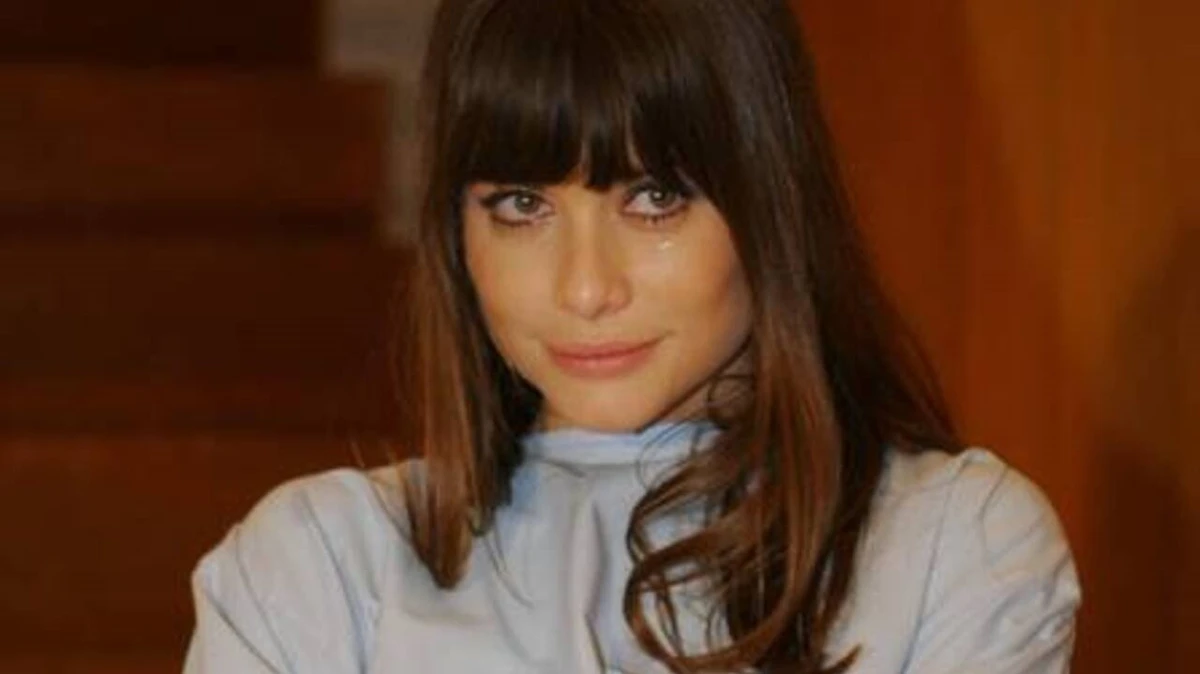 Sagitário – Sílvia (Duas Caras): Aventureira no mal, ela era exagerada, debochada e não tinha limites geográficos ou morais para suas loucuras. por Willian Andrade/TV Globo