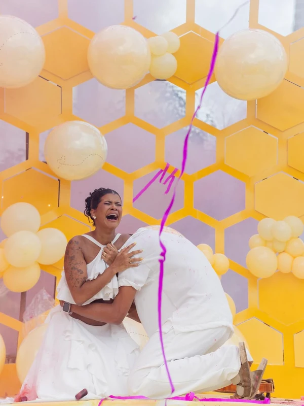 Sheuba e Tiago descobriram que esperam uma menina por Reprodução/Instagram