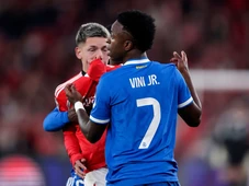 Imagem - Uefa pune Prestianni com seis jogos de suspensão após caso de racismo contra Vini Jr. na Champions
