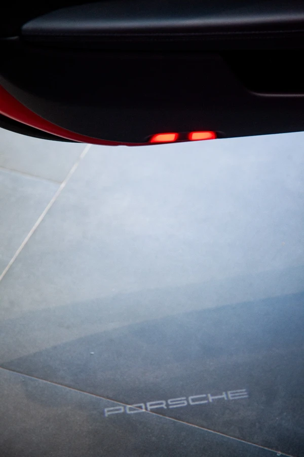 Como quer seu Porsche? por Sora Maia