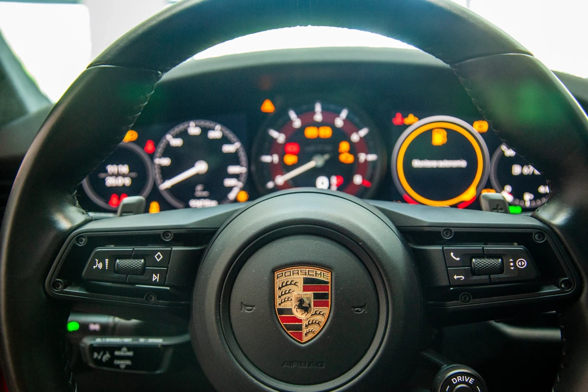 Como quer seu Porsche? por Sora Maia