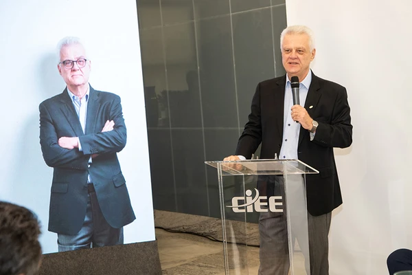 Enquanto o Congresso busca modernização, especialistas baianos e nacionais lutam para garantir que as cotas de contratação não sejam esvaziadas no Senado