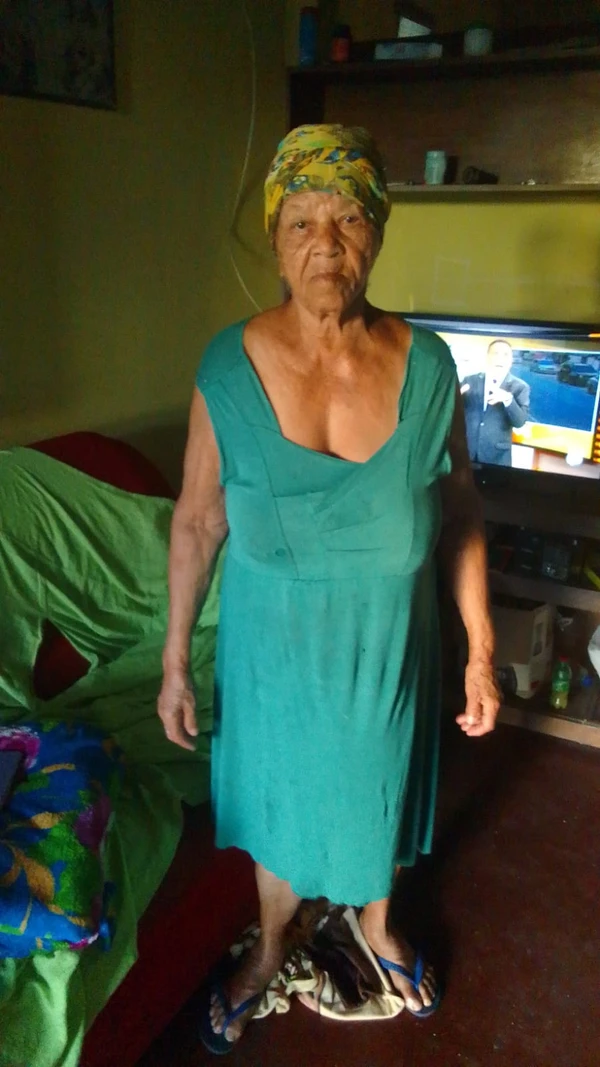 Idosa de 84 anos aguarda cirurgia há dois anos por Reprodução