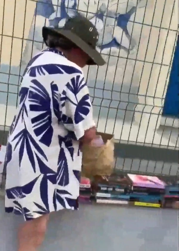 Idosa foi presa por injúria racial contra PM por Reprodução