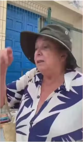 Idosa foi presa por injúria racial contra PM por Reprodução