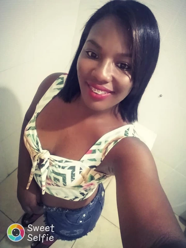 Sinaria foi morta dentro da própria casa por Reprodução