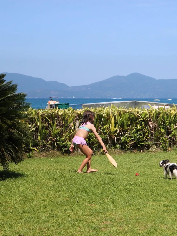 Tamy Contro desabafou nas redes sociais sobre morte trágica do cachorro por Reprodução/Instagram