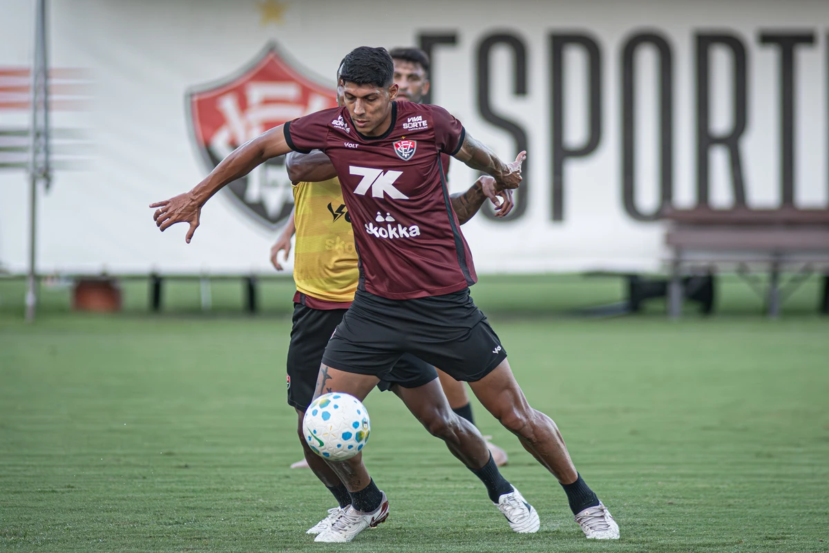 Vitória vai ao Paraná para enfrentar o Athletico-PR