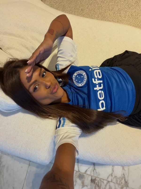 Camila Loures por Reprodução/Instagram