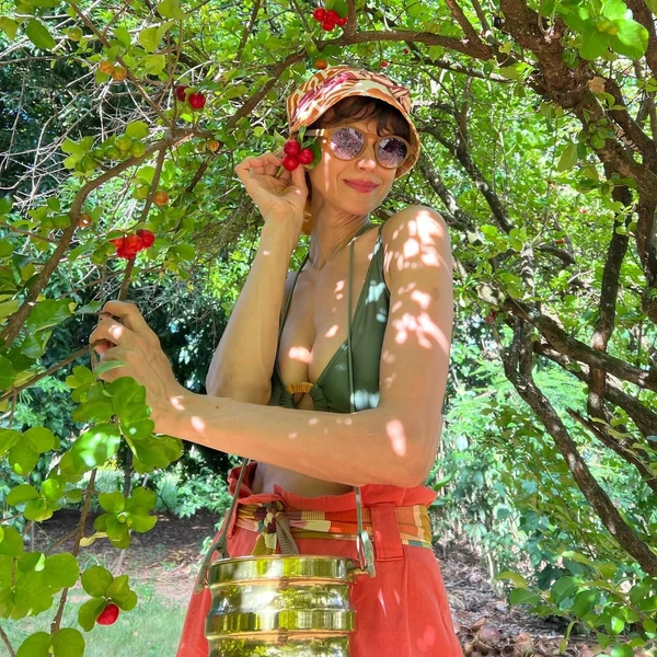 Karina Zeviani por Reprodução/Instagram