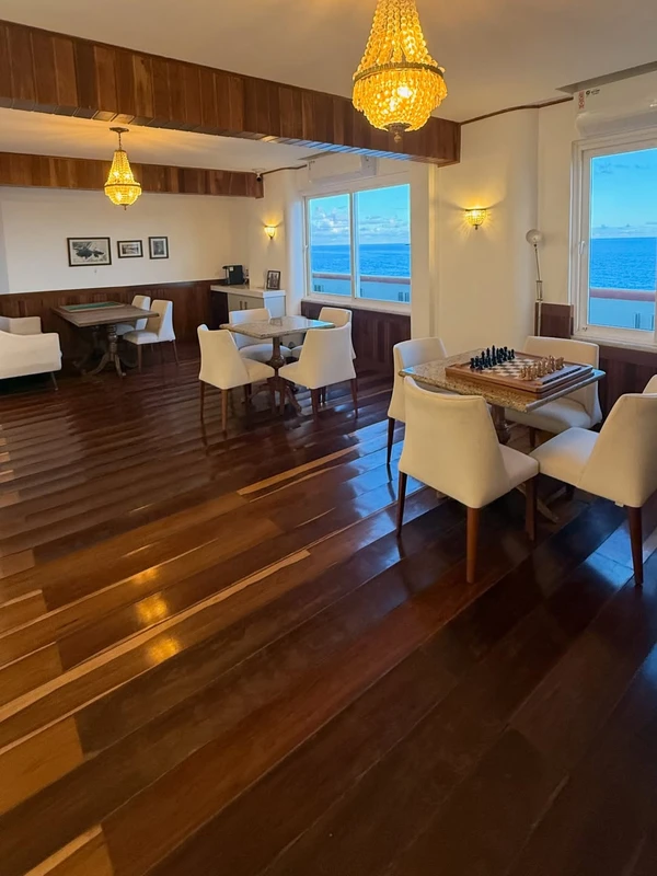 Apartamento no Edifício Oceania por Reprodução