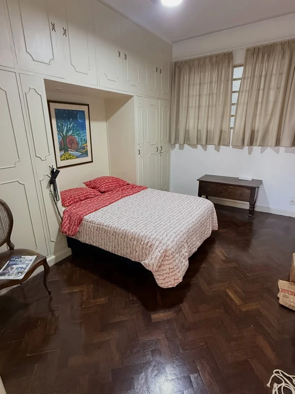 Apartamento no Edifício Oceania por Reprodução