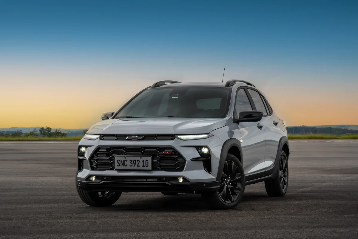 O Sonic utiliza a mesma base do Onix, Montana e Tracker