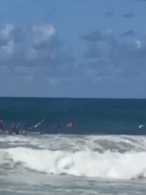 Moisés Ribeiro Pinheiro, de 65 anos, morreu afogado na praia de Stella Maris por Reprodução