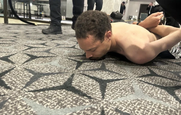 Ele foi identificado como Cole Tomas Allen, de 31 anos. por Reprodução