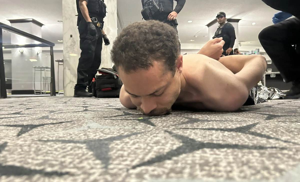 Suspeito foi após furar bloqueio e atirar  por Reprodução