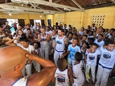 Imagem - Ação cultural reúne jovens e famílias em Camaçari com atividades de capoeira e inclusão social