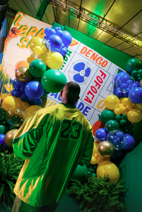 Cantor comemora 38 anos por Reprodução | Instagram