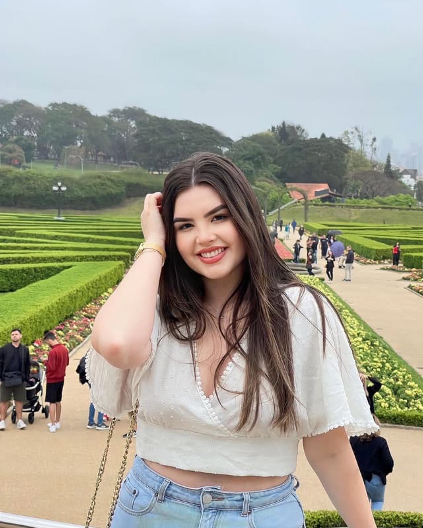 Julia Vitoria Sobierai Cardoso por Reprodução