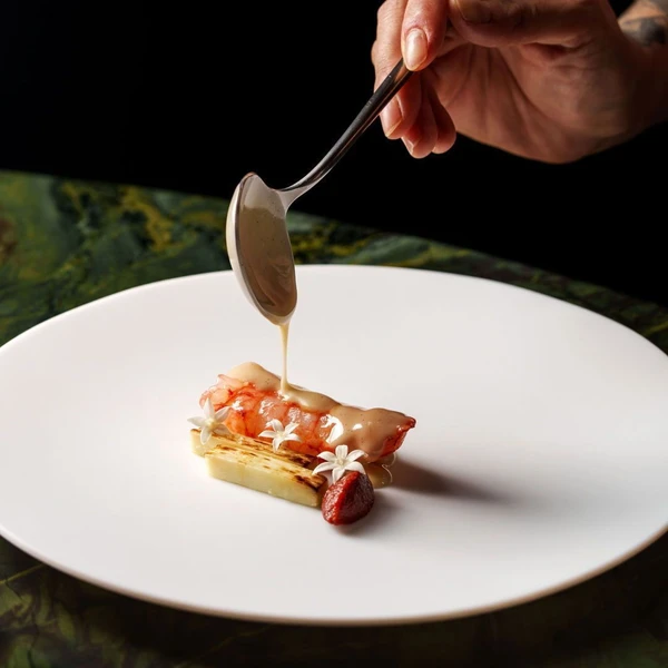 Pratos do Tuju por Reprodução/Instagram