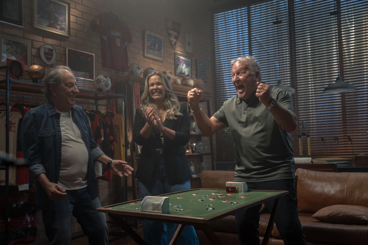  “Zico, o Samurai de Quintino” estreia nesta quinta-feira (30) nos cinemas brasileiros por Divulgação