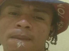 Imagem - PM é preso acusado de matar homem com 10 tiros na praia de Itapuã