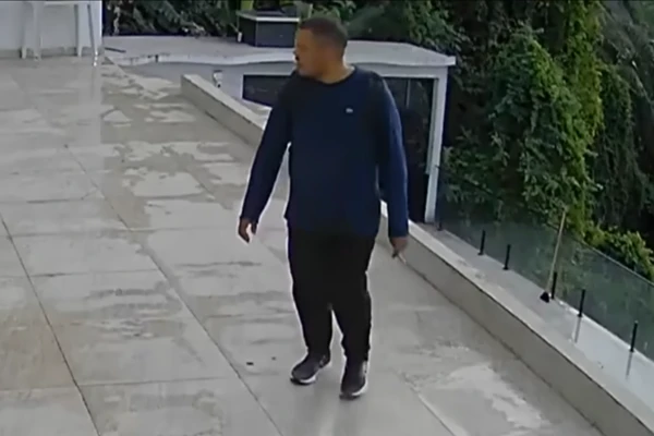 Gana foi flagrado em mansão no morro do Vidigal por Reprodução/Fantástico