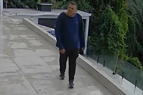 Gana foi flagrado em mansão no morro do Vidigal