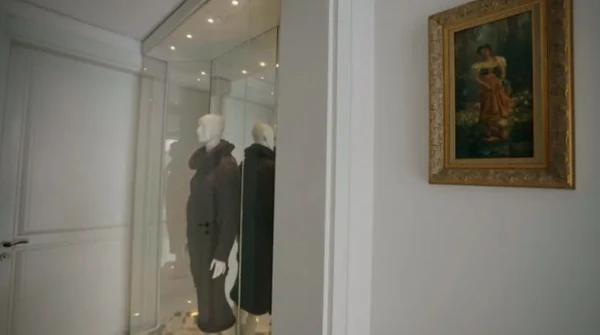 Mansão é avaliada em R$ 50 milhões por Reprodução