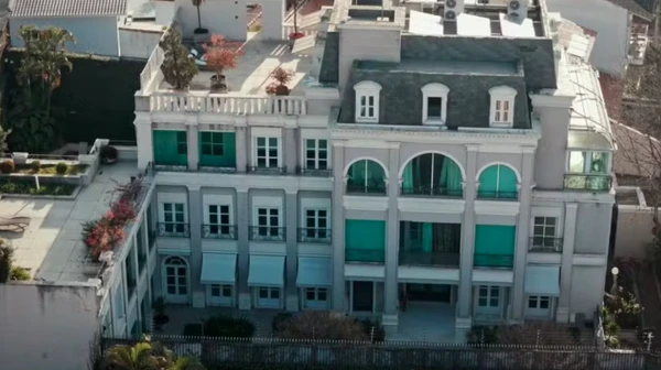 Mansão é avaliada em R$ 50 milhões por Reprodução | Globoplay