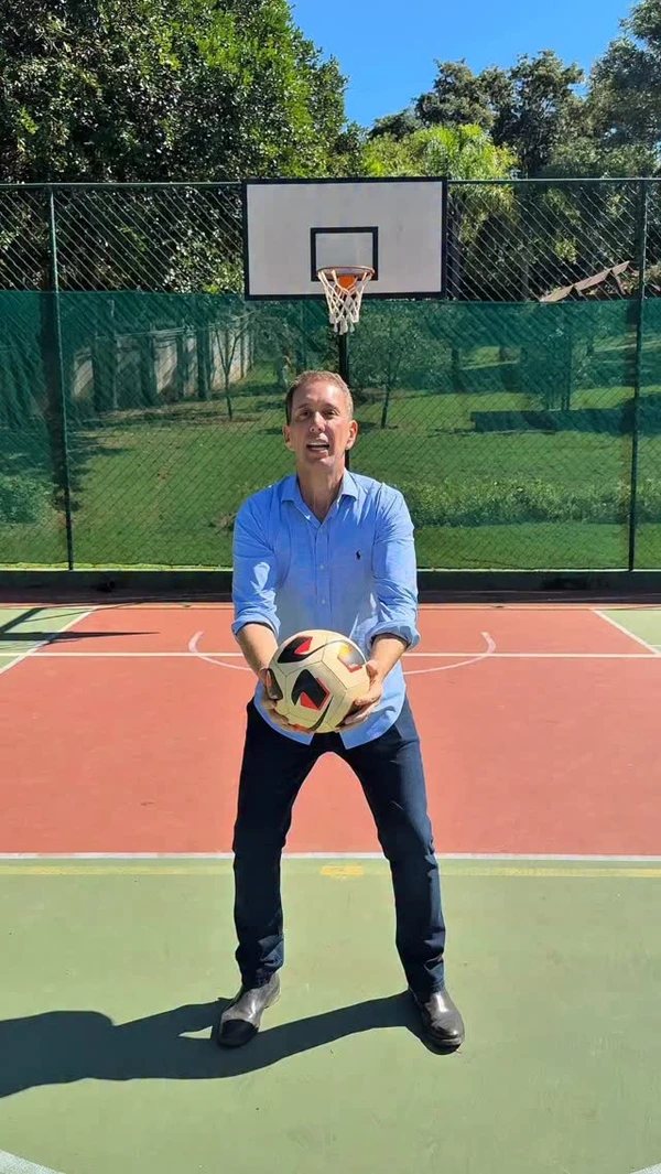 Rodrigo Manga, o prefeito 'Tik Toker', foi alvo de denúncias por Reprodução/Redes sociais