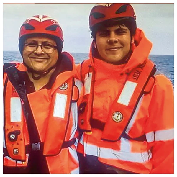 Shahzada Dawood e o filho, Suleman, morreram na implosão do submersível Titan, em 2023