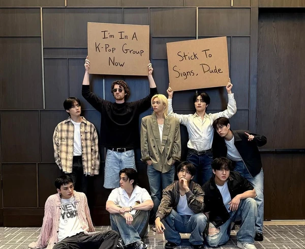 Stray Kids por Reprodução