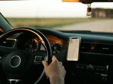 Imagem - Cuidado, motorista de app: o detalhe "invisível" na CNH que pode apreender seu carro