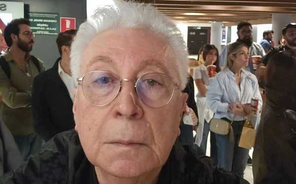 Aguinaldo Silva critica cinema após sessão cancelada de “O Diabo Veste Prada”