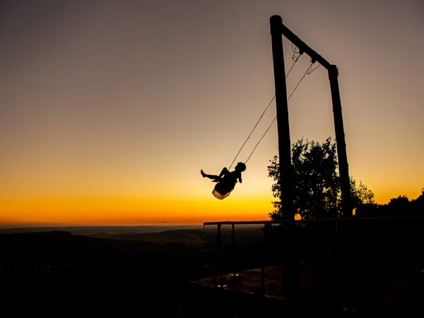 maior balanço a céu aberto do Brasil e é opção de passeio para casais e famílias por Divulgação