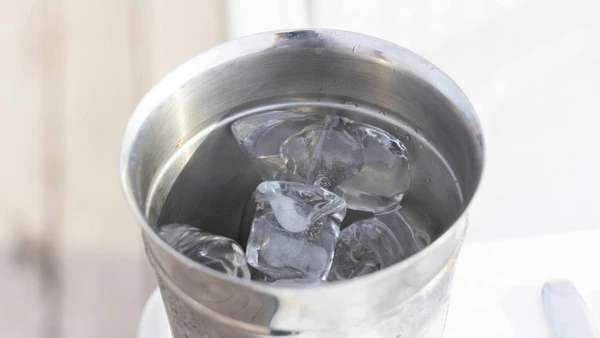 O gelo na máquina parece estranho, até você entender por que tanta gente está testando por Pexels