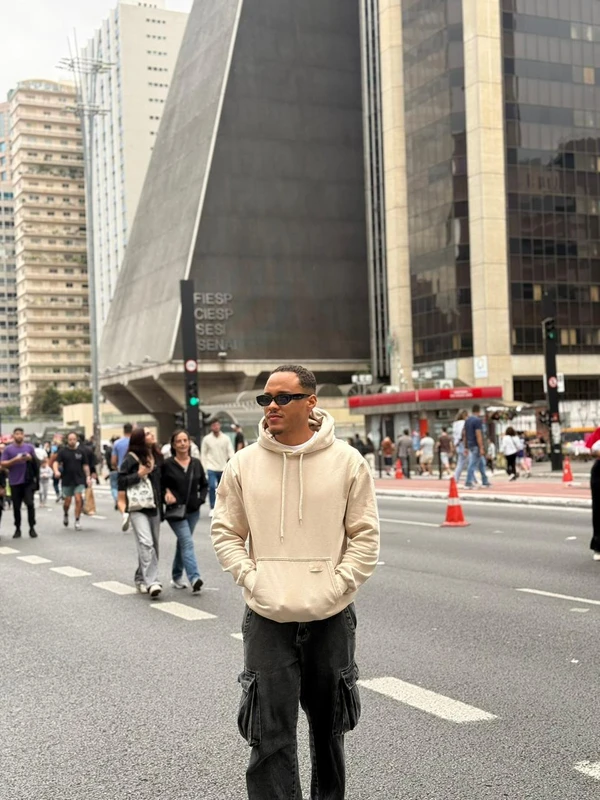 Racismo: Justiça condena réu a pagar R$ 70,6 mil a influenciador baiano por Redes sociais 