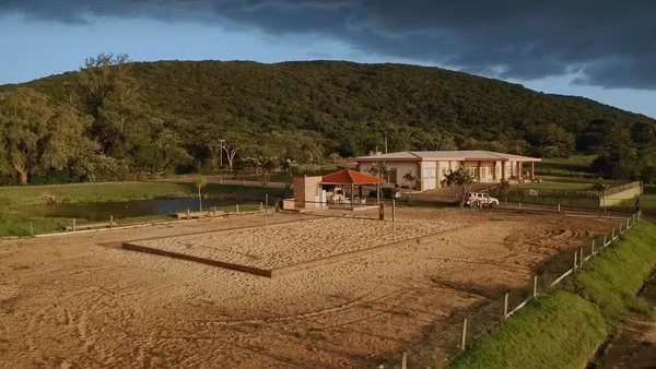 Sítio de Ronaldinho Gaúcho por Reprodução